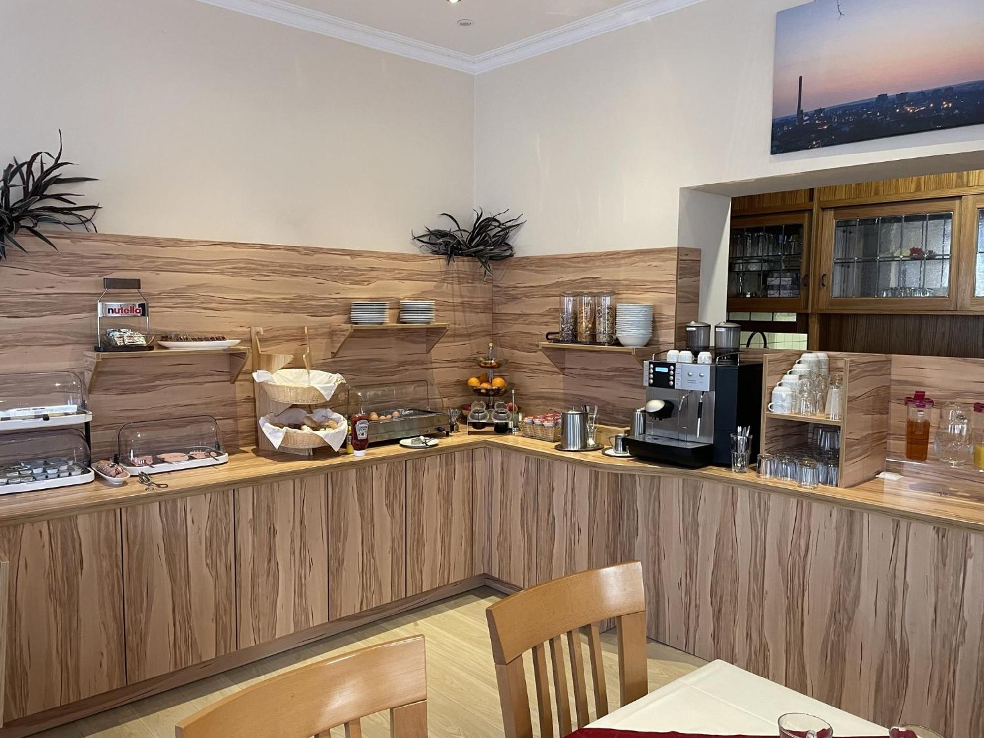 Hotel Koenig Humbert Ερλάνγκεν Εξωτερικό φωτογραφία