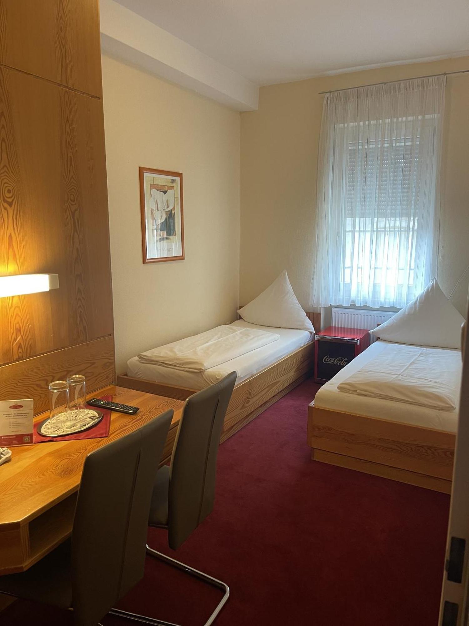 Hotel Koenig Humbert Ερλάνγκεν Εξωτερικό φωτογραφία