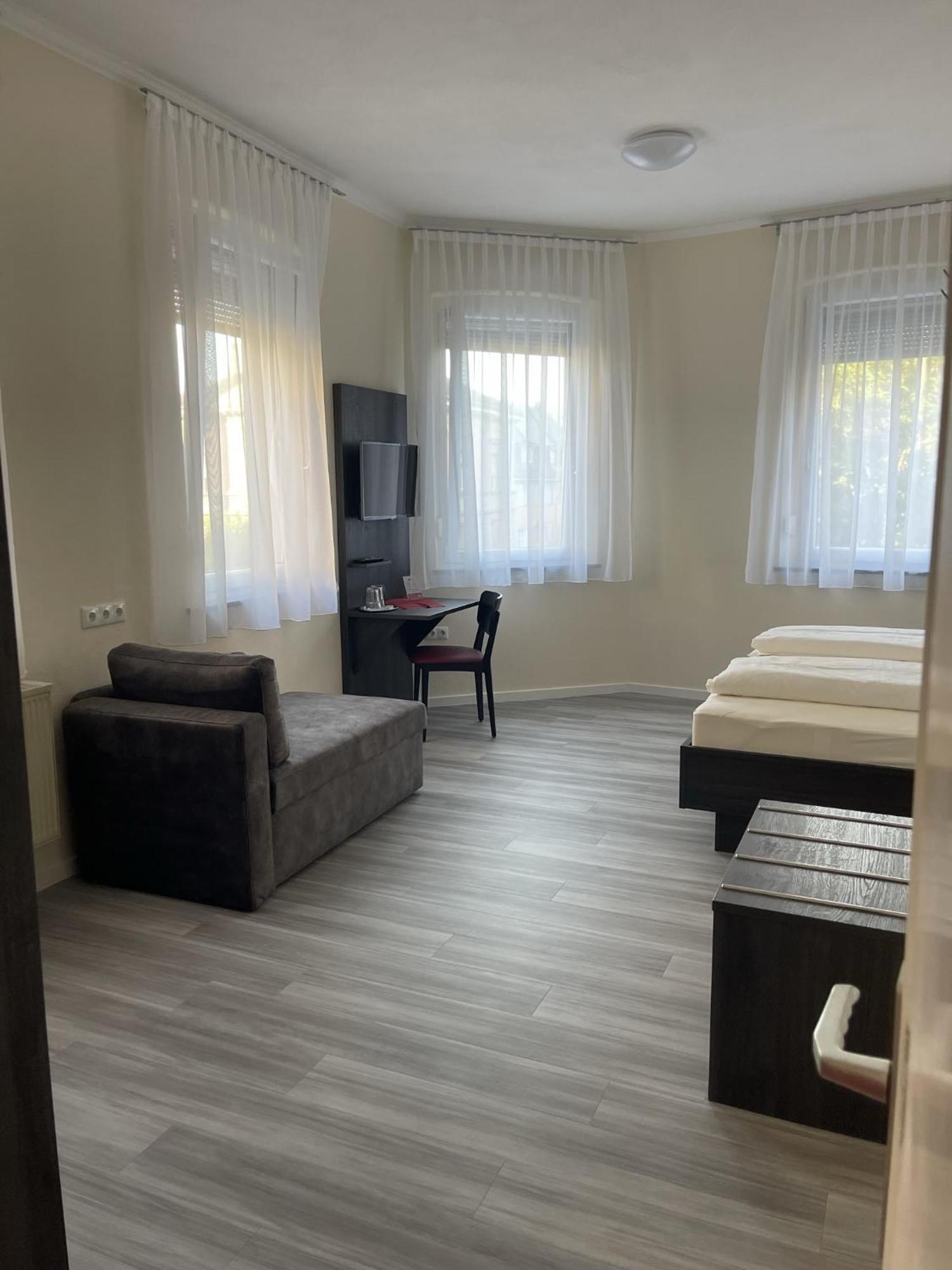 Hotel Koenig Humbert Ερλάνγκεν Εξωτερικό φωτογραφία
